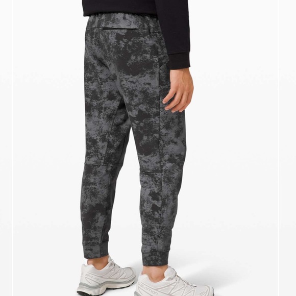 Lululemon City Sweat Jogger - Picture 4 of 11